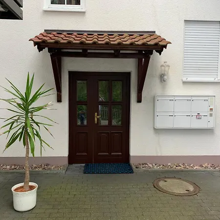 Apartment Im Sonneneck Bis 4 Personen Mit Parkplatz, W-lan, Netflix Im Thüringer Wald, *