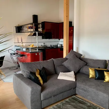 Apartment Im Sonneneck Bis 4 Personen Mit Parkplatz, W-lan, Netflix Im Thüringer Wald,