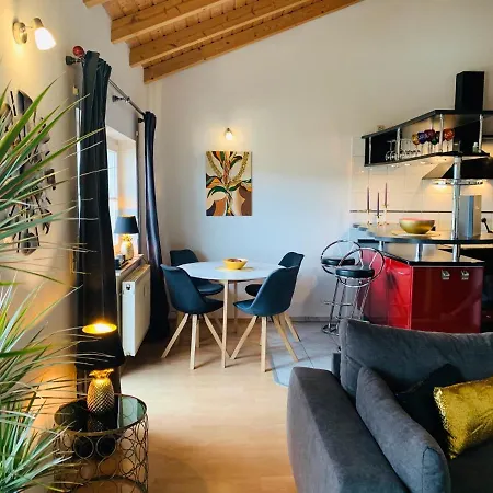 Sonneneck: Cozy Thuringian Forest Retreat With Parking And Netflix